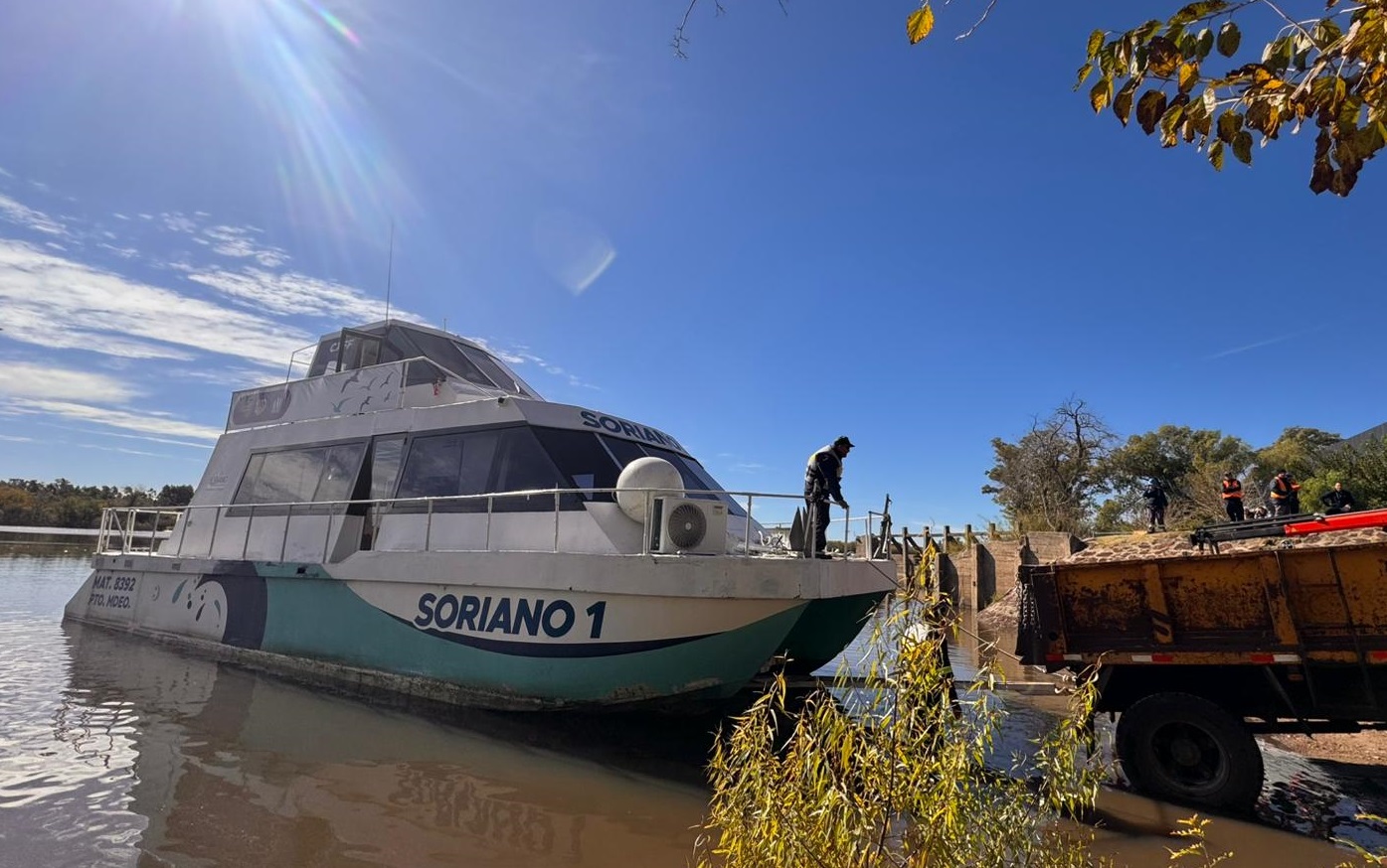 Catamarán “Soriano I”