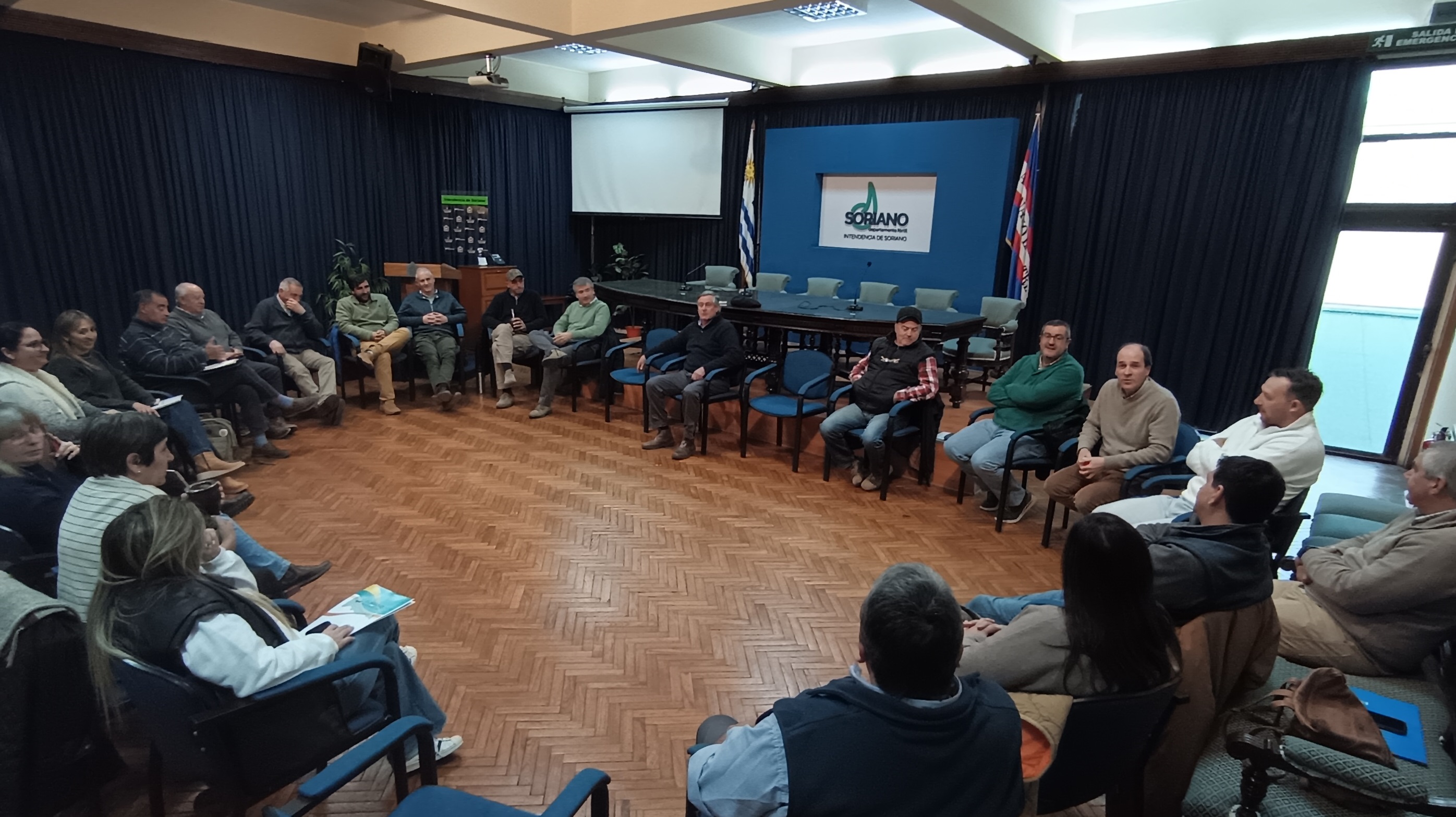 Primer año de gestión, el jefe comunal reunió a su equipo.